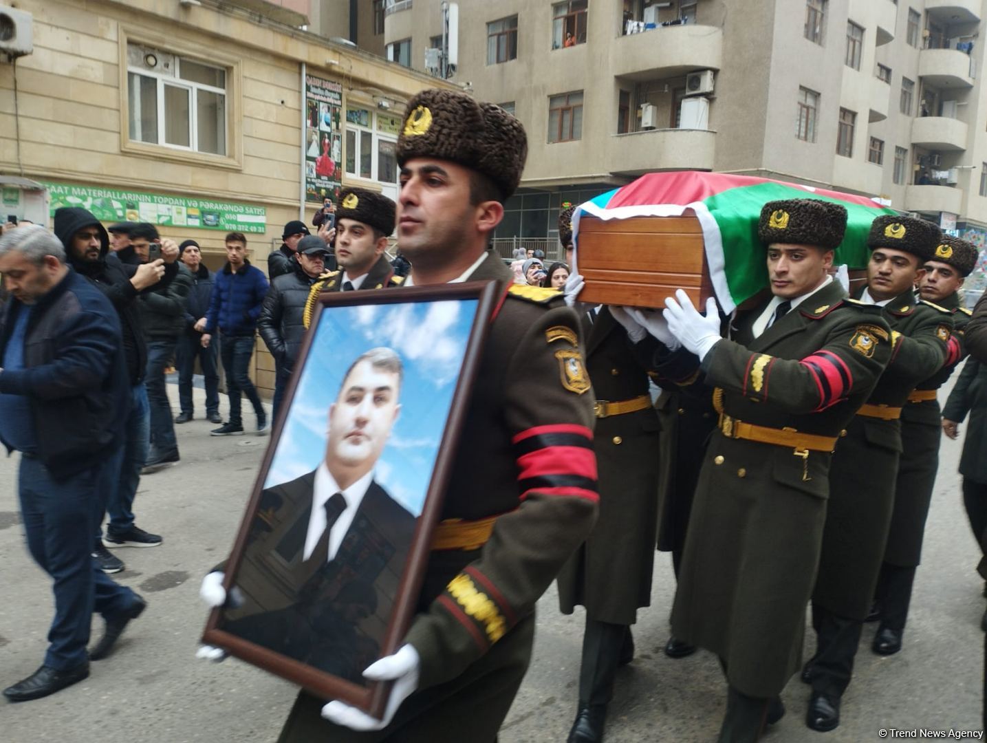 Şəhid Orxan Əsgərovun nəşi yaşadığı evə gətirilib (FOTO)