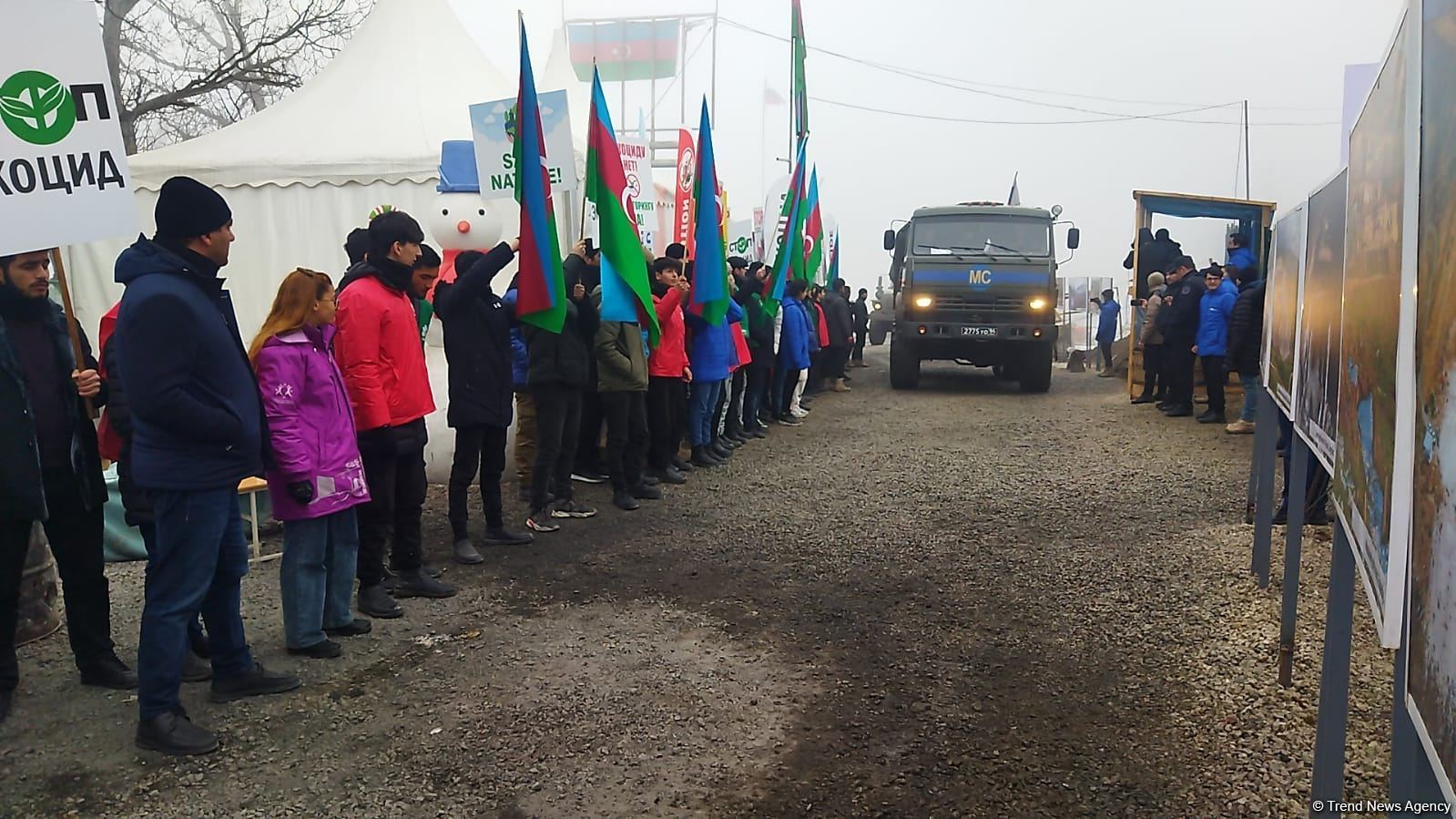 Sülməramlılara aid daha dörd avtomobil Laçın yolundan keçib (FOTO)