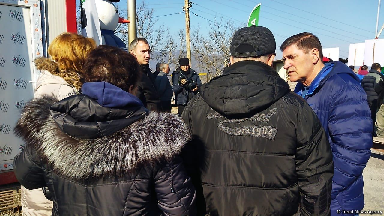 Azərbaycanın Rus İcmasının və Rus Gəncləri Assosiasiyasının üzvləri Laçın yolunda ekofəallara qoşulublar (FOTO)
