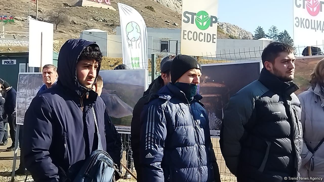 Azərbaycanın Rus İcmasının və Rus Gəncləri Assosiasiyasının üzvləri Laçın yolunda ekofəallara qoşulublar (FOTO)