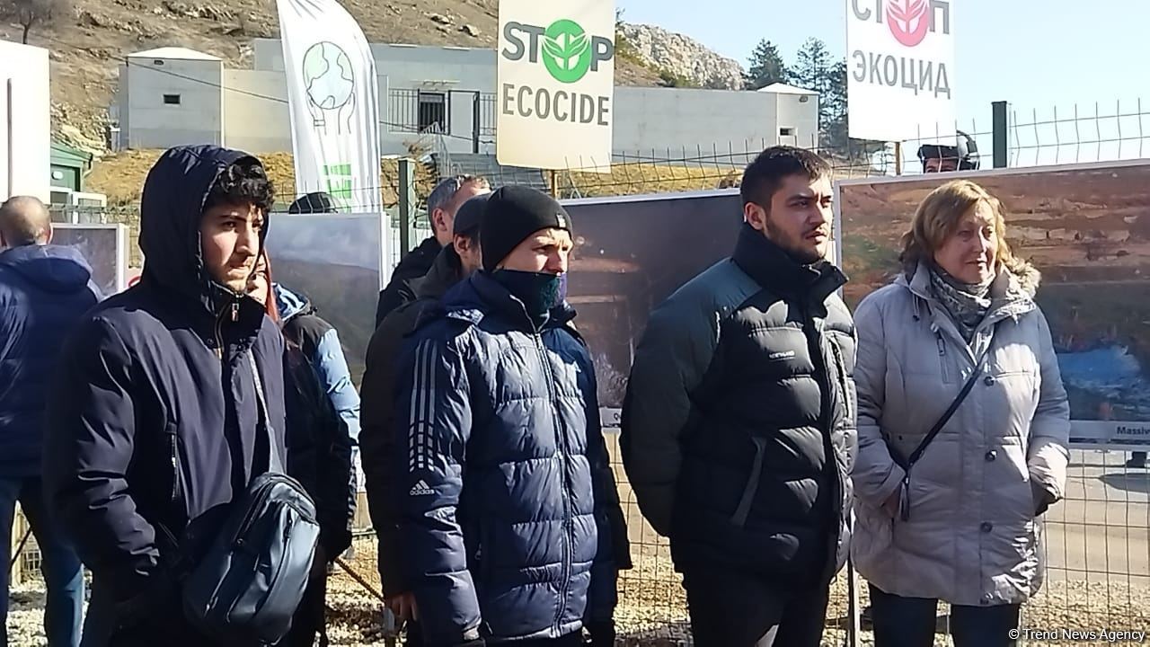 Azərbaycanın Rus İcmasının və Rus Gəncləri Assosiasiyasının üzvləri Laçın yolunda ekofəallara qoşulublar (FOTO)