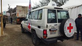 BQXK-ya məxsus avtomobillər yenidən Laçın yolundan keçib (FOTO)