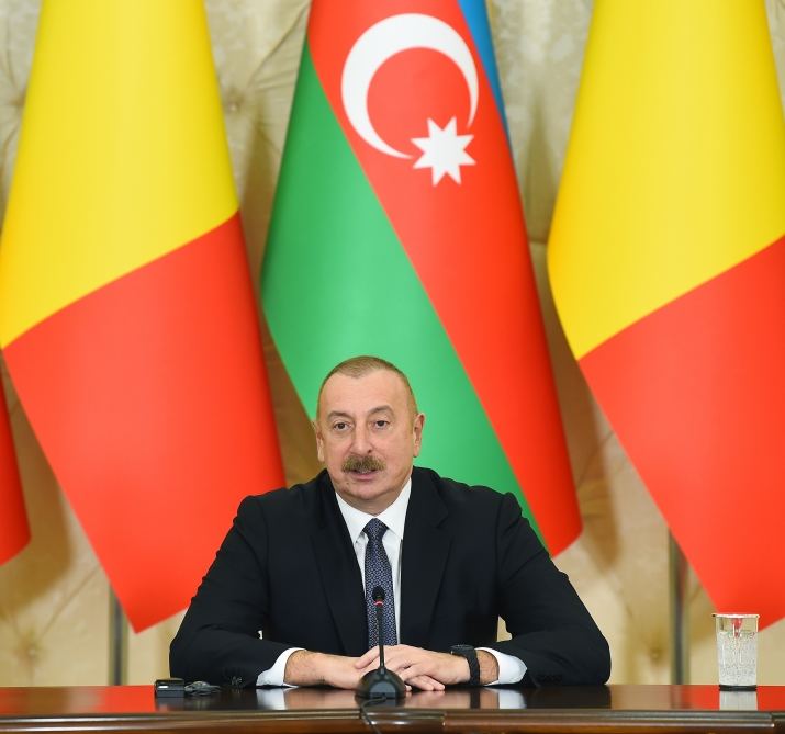 Azərbaycan və Rumıniya prezidentləri mətbuata bəyanatlarla çıxış ediblər (FOTO/VİDEO) (YENİLƏNİB)