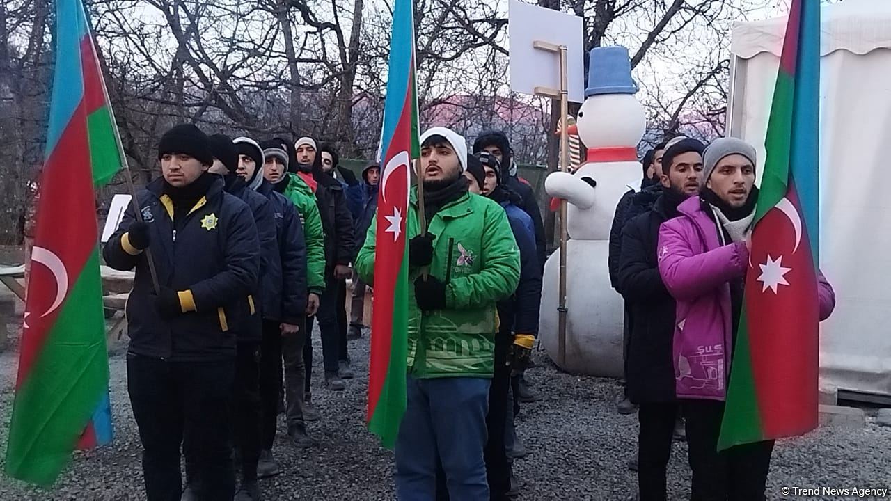 Laçın-Xankəndi yolunda etirazlar 53 gündür davam edir (FOTO)