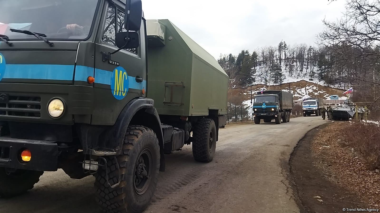 Laçın yolundan sülhməramlılara məxsus daha 7 maşın keçib (FOTO)