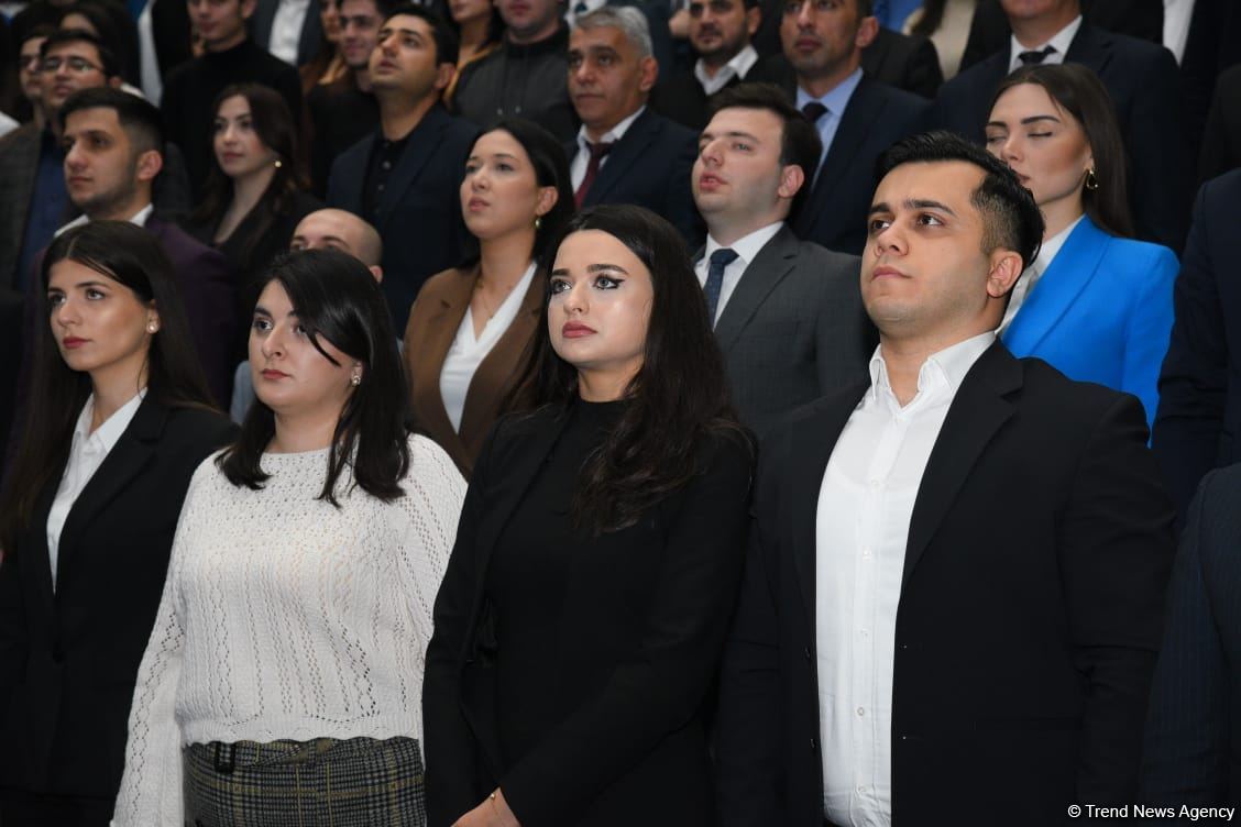 Gənclər paytaxtının simvolik açarı Mingəçevir şəhərinə təqdim edilib (FOTO)