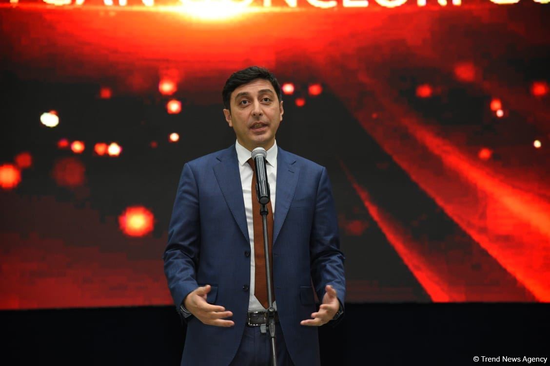 Gənclər paytaxtının simvolik açarı Mingəçevir şəhərinə təqdim edilib (FOTO)