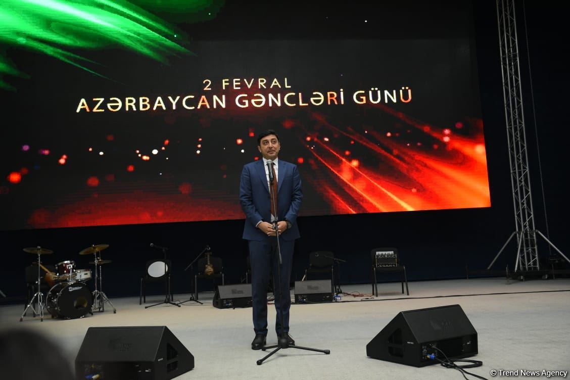 Gənclər paytaxtının simvolik açarı Mingəçevir şəhərinə təqdim edilib (FOTO)