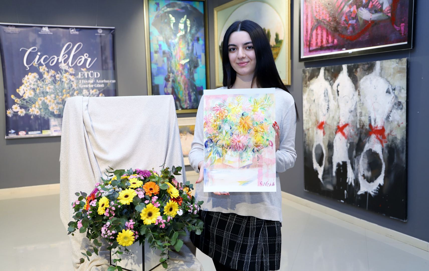 Gənclər Gününə həsr olunan “Çiçəklər” etüdü (FOTO)