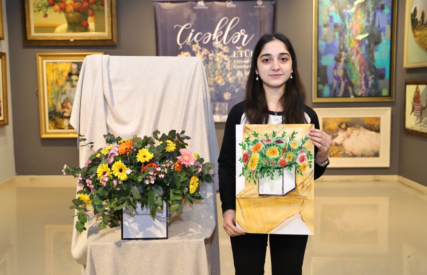 Gənclər Gününə həsr olunan “Çiçəklər” etüdü (FOTO)