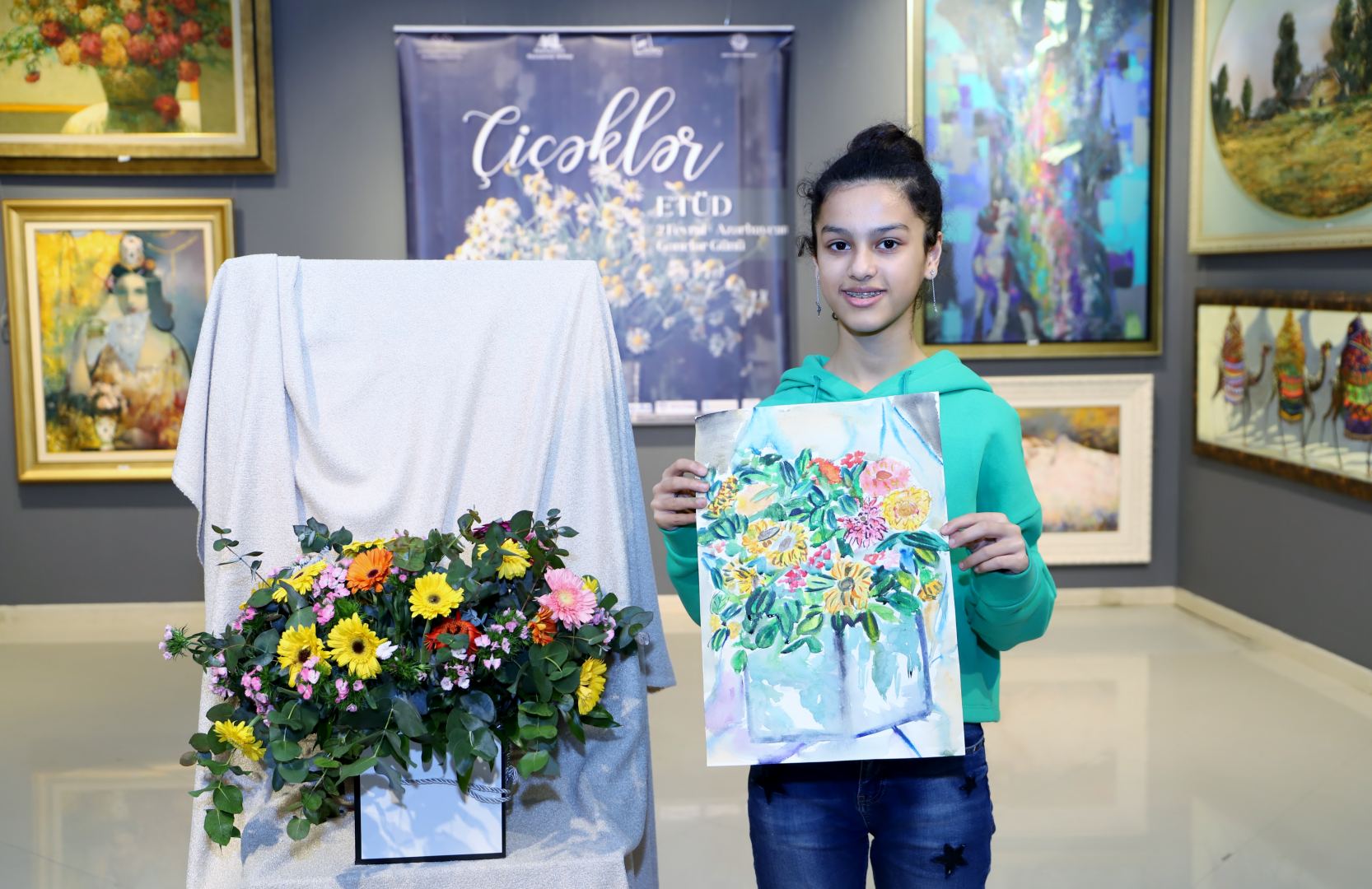Gənclər Gününə həsr olunan “Çiçəklər” etüdü (FOTO)