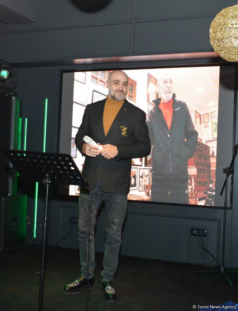 Bakıda məşhur ifaçıların iştirakı ilə Vaxtanq Kikabidzenin xatirə gecəsi keçirilib (FOTO/VİDEO)