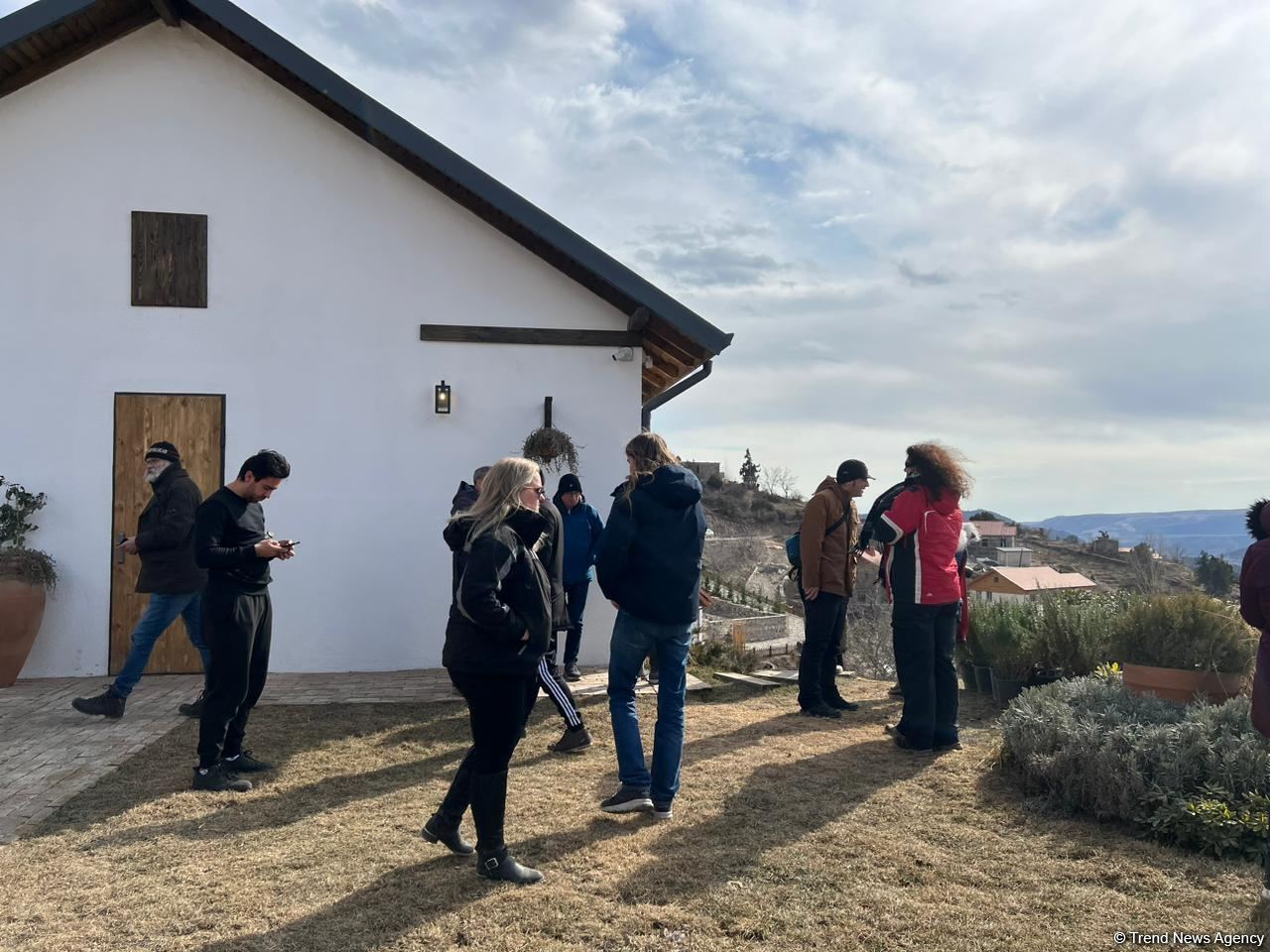 Beynəlxalq səyahətçilər qrupunun Laçın şəhərinə səfəri başlayıb (FOTO/VİDEO)
