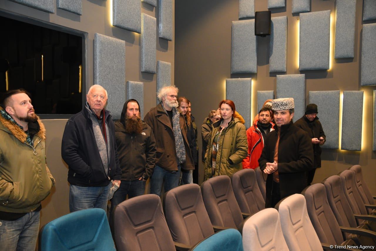 Beynəlxalq səyahətçilər Ağdamda yenidənqurma işlərinin sürətini və miqyasını yüksək dəyərləndirib (FOTO)