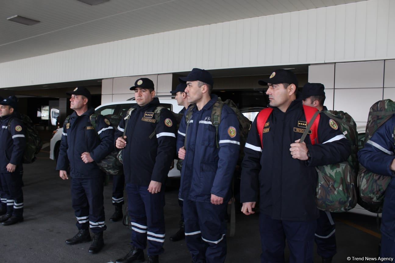 FHN xilasetmə qüvvələri Türkiyəyə yola salınır (FOTO)