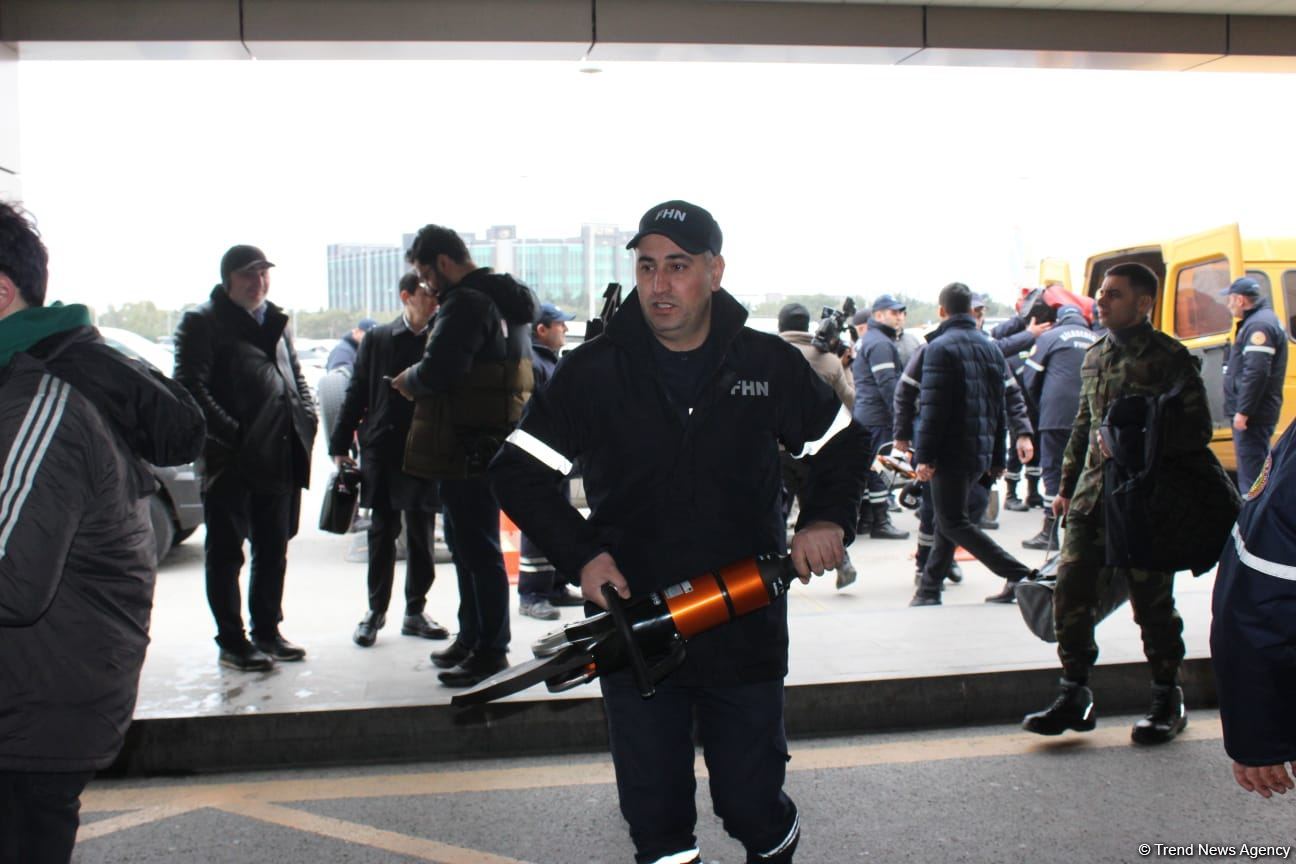 FHN xilasetmə qüvvələri Türkiyəyə yola salınır (FOTO)