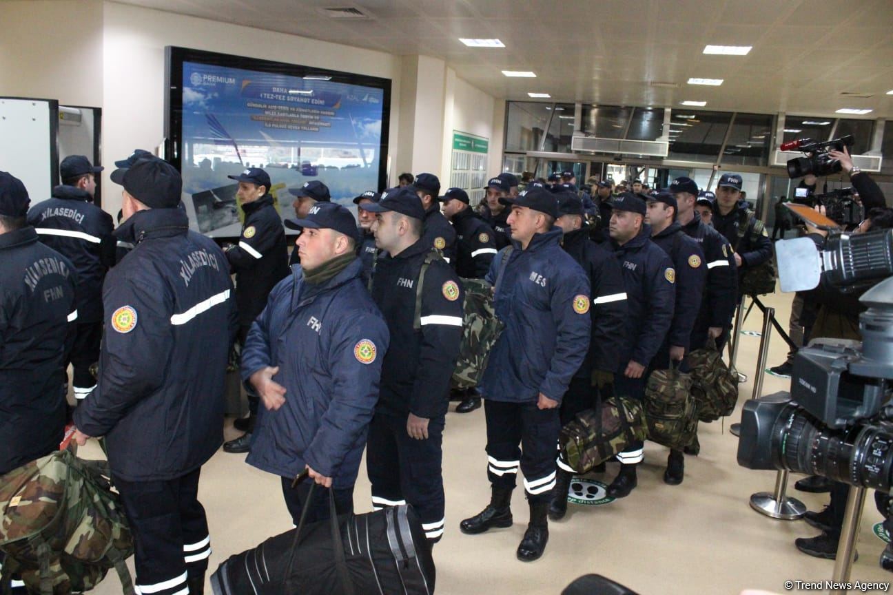FHN xilasetmə qüvvələri Türkiyəyə yola salınır (FOTO)