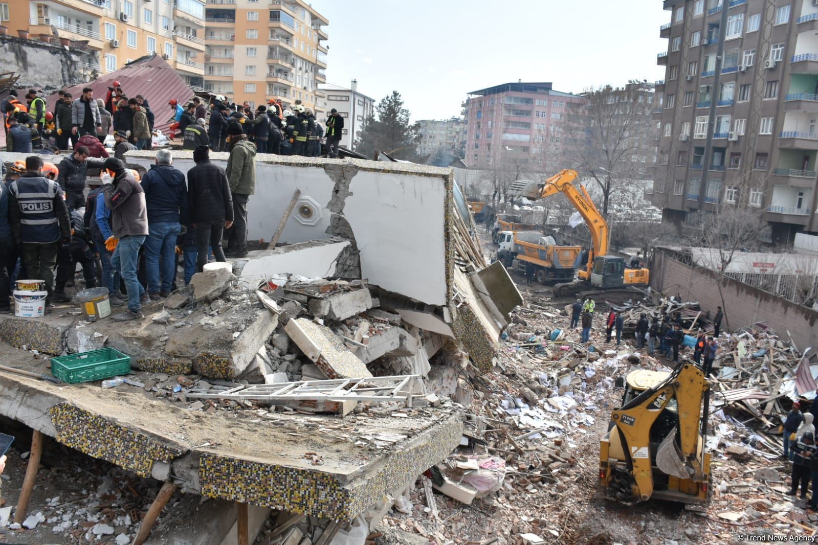 Türkiyədə zəlzələ nəticəsində ölənlərin sayı 4 544-ə çatıb