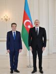 Prezident İlham Əliyev Vyetnamın Azərbaycanda yeni təyin olunan səfirinin etimadnaməsini qəbul edib (FOTO) (YENİLƏNİB)