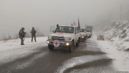 BQXK-ya məxsus avtomobillər Laçın yolundan keçib (FOTO)