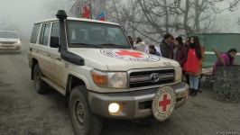 BQXK-ya məxsus avtomobillər Laçın yolundan keçib (FOTO)