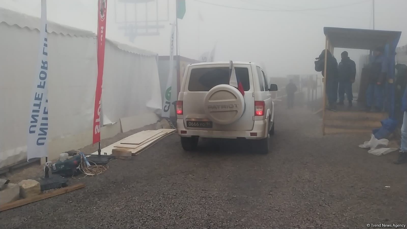 Bu gün Rusiya sülhməramlılarına məxsus 63 avtomobil Laçın yolundan keçib (FOTO)