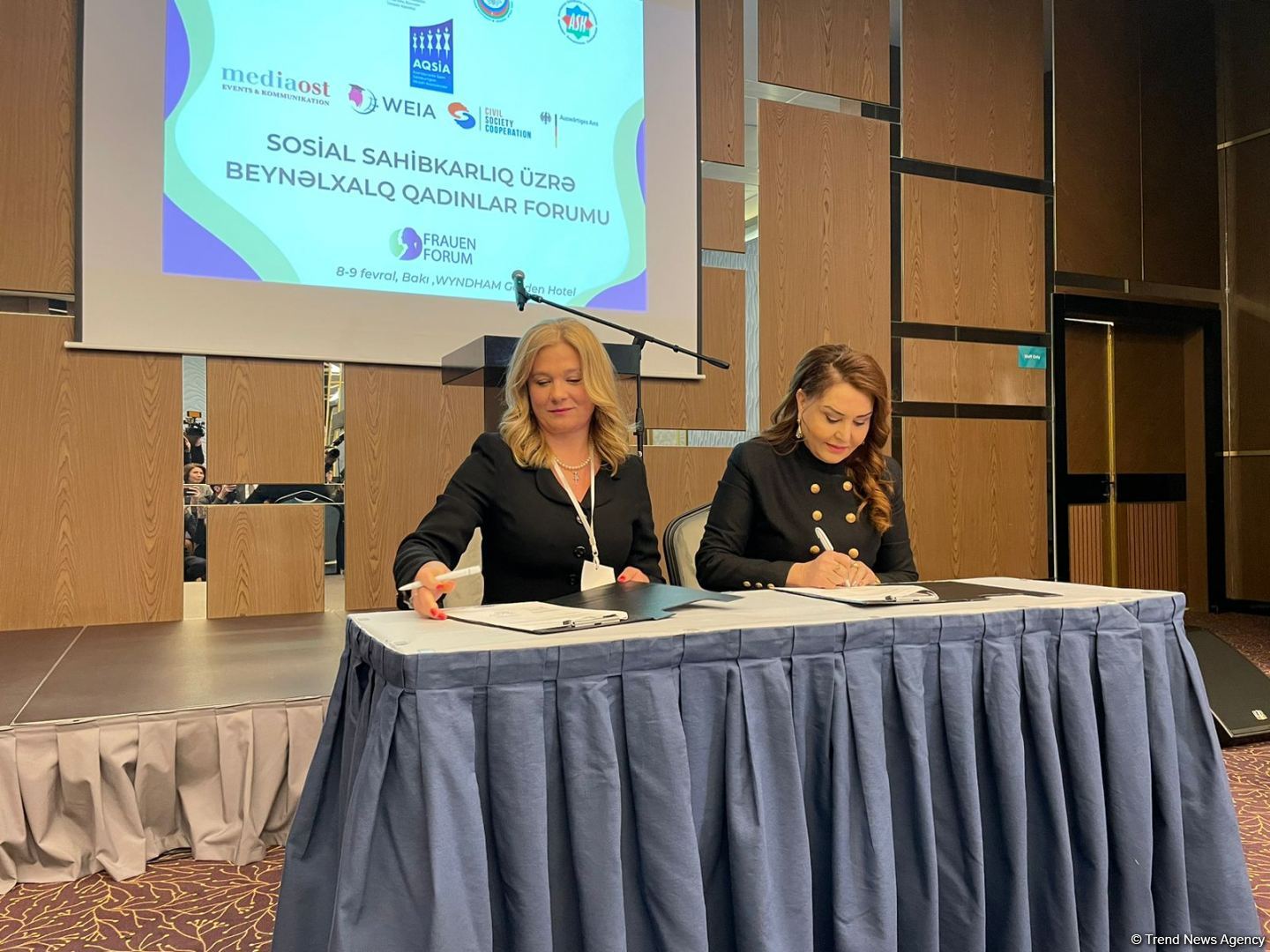 Azərbaycanda Qadın Sahibkarlığının İnkişafı Assosiasiyası və MediaOst memorandum imzalayıb (FOTO)