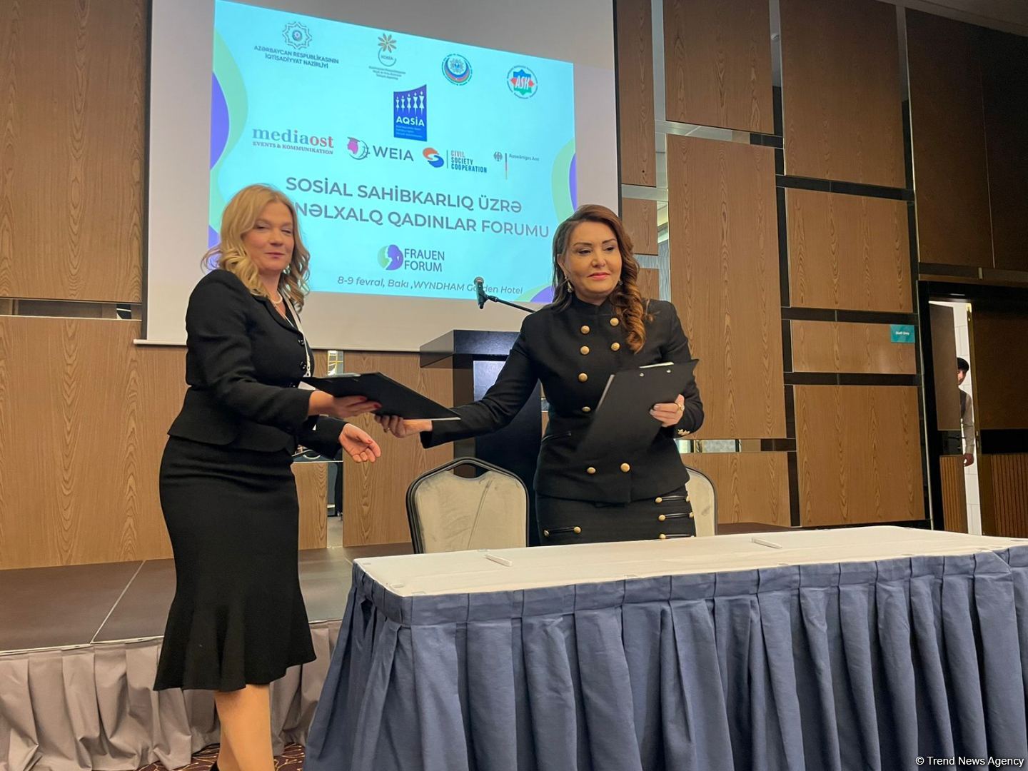 Azərbaycanda Qadın Sahibkarlığının İnkişafı Assosiasiyası və MediaOst memorandum imzalayıb (FOTO)
