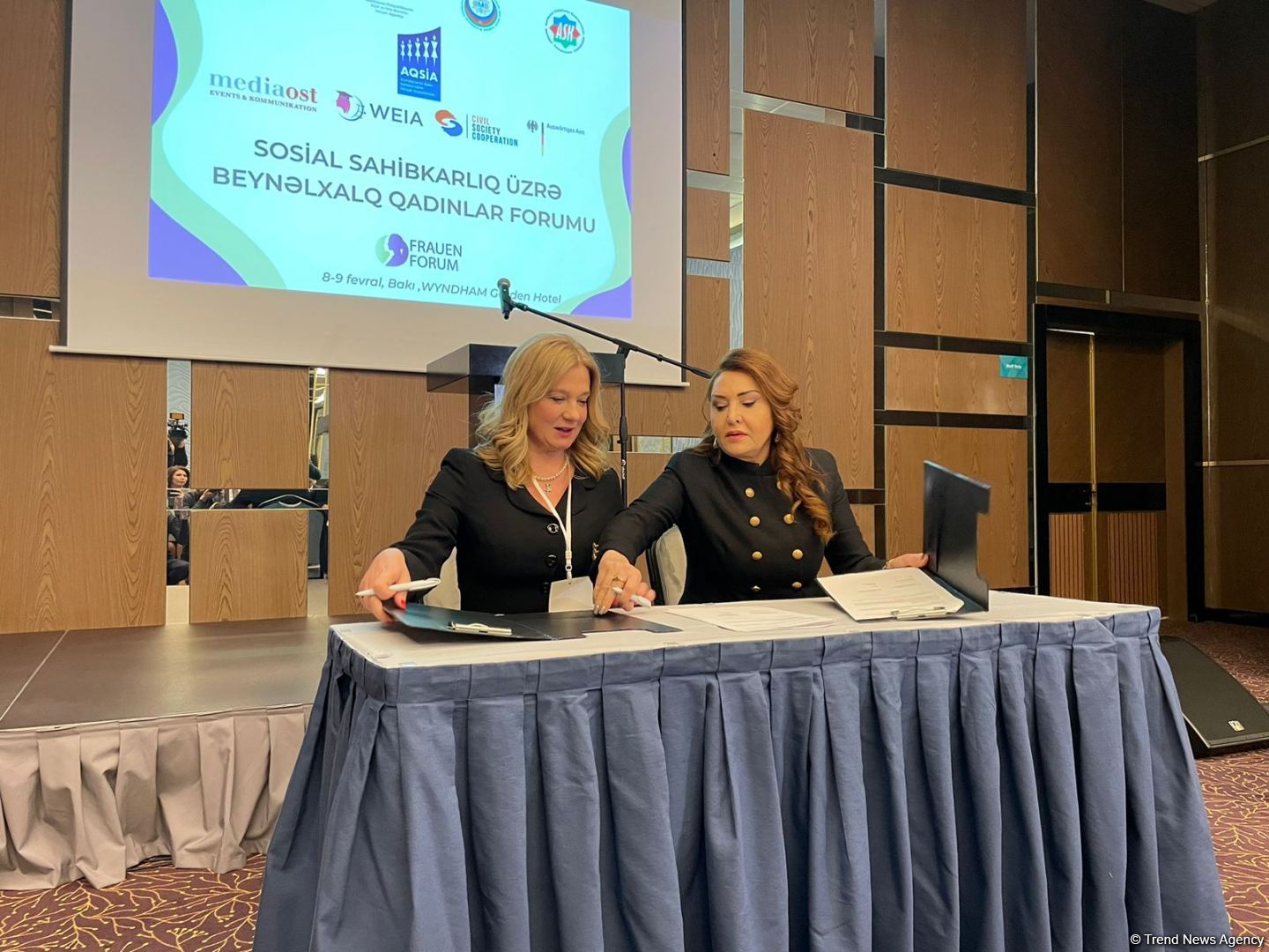Azərbaycanda Qadın Sahibkarlığının İnkişafı Assosiasiyası və MediaOst memorandum imzalayıb (FOTO)