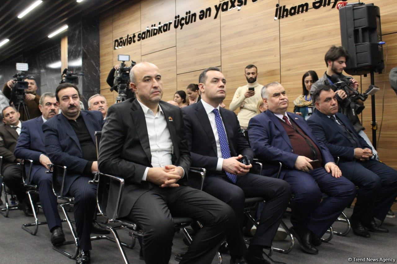 Türkiyəyə dəstək məqsədilə yaradılmış “Qardaş köməyi” platformasının təqdimatı keçirilib (FOTO)