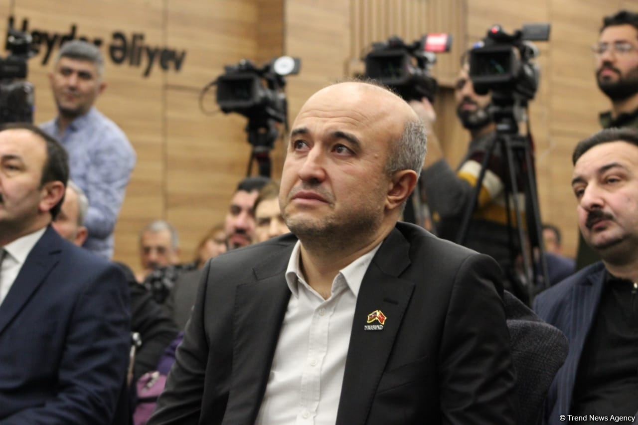 Türkiyəyə dəstək məqsədilə yaradılmış “Qardaş köməyi” platformasının təqdimatı keçirilib (FOTO)