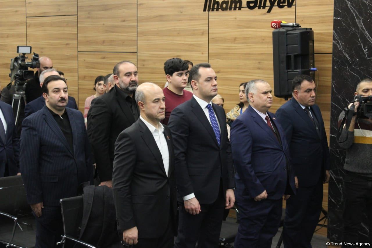 Türkiyəyə dəstək məqsədilə yaradılmış “Qardaş köməyi” platformasının təqdimatı keçirilib (FOTO)
