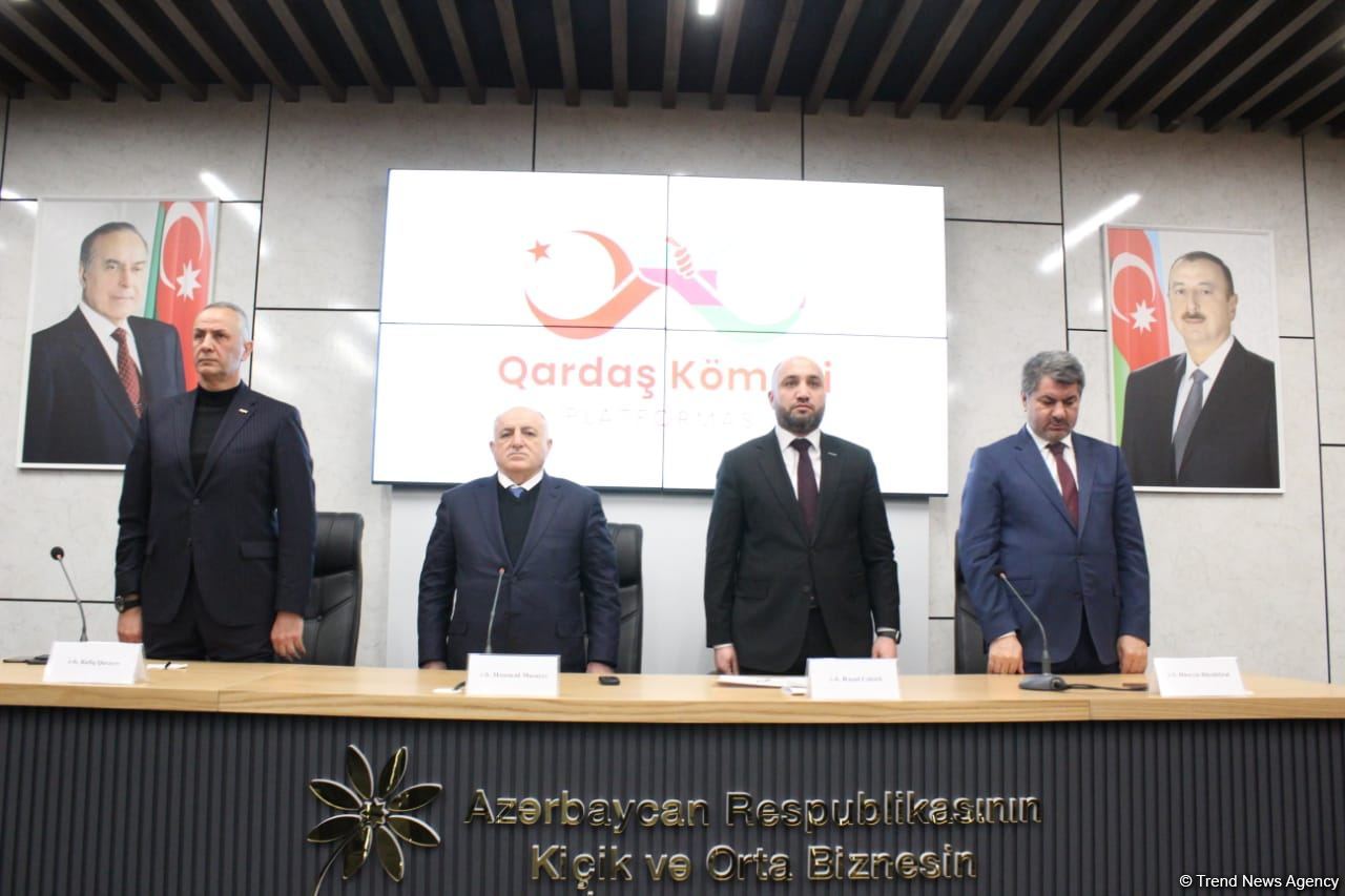 Türkiyəyə dəstək məqsədilə yaradılmış “Qardaş köməyi” platformasının təqdimatı keçirilib (FOTO)