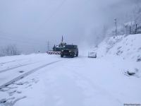 Sülhməramlılara məxsus daha 2 avtomobil Laçın yolundan maneəsiz keçid edib (FOTO)