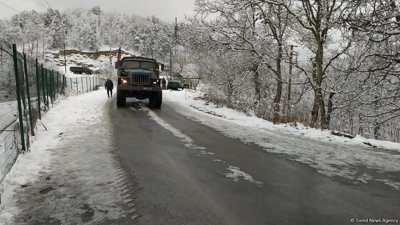 RSK-ya məxsus daha 7 maşın Laçın yolundan keçib (FOTO)