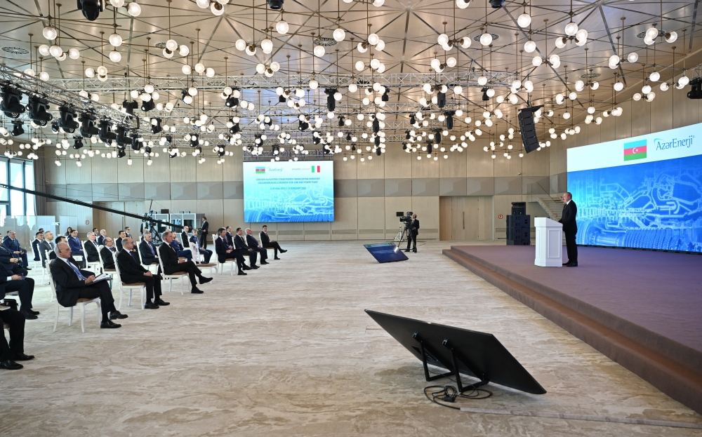 Prezident İlham Əliyev: Biz az vəsaitlə böyük enerji potensialına malik oluruq