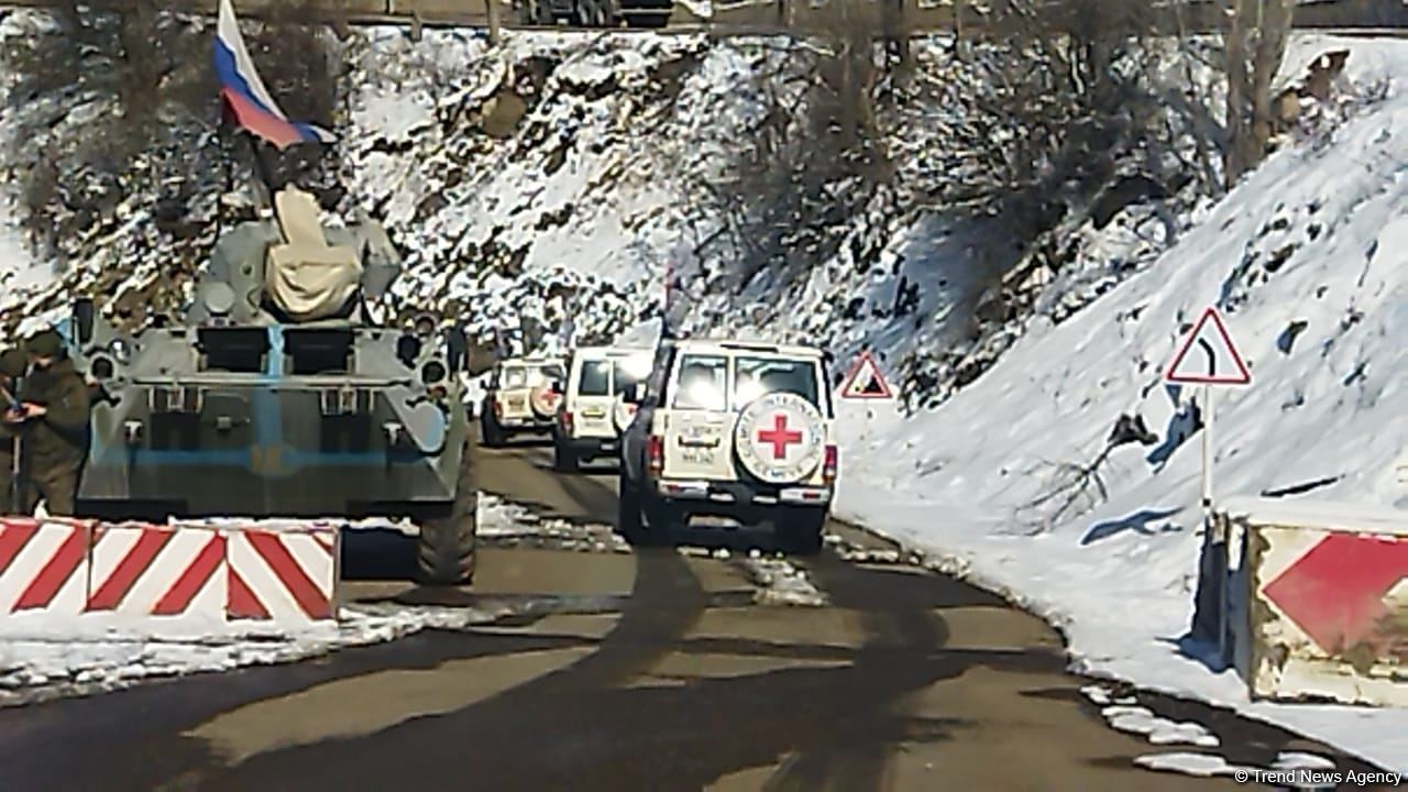 BQXK-ya məxsus 6 avtomobil yenidən Laçın yolundan keçib (FOTO)