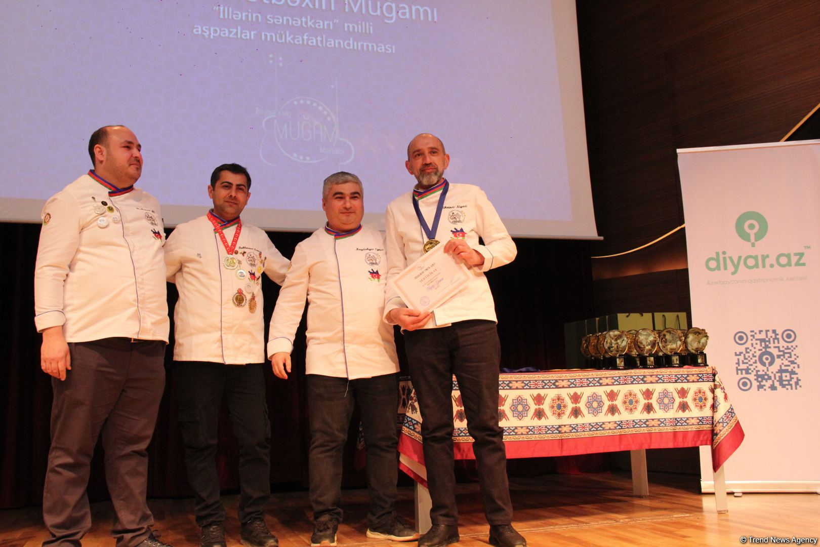 “İllərin sənətkarı” Milli Aşpazlar mükafatına həsr olunmuş “Milli Mətbəxin Muğamı”nın təqdimat mərasimi olub (FOTO)