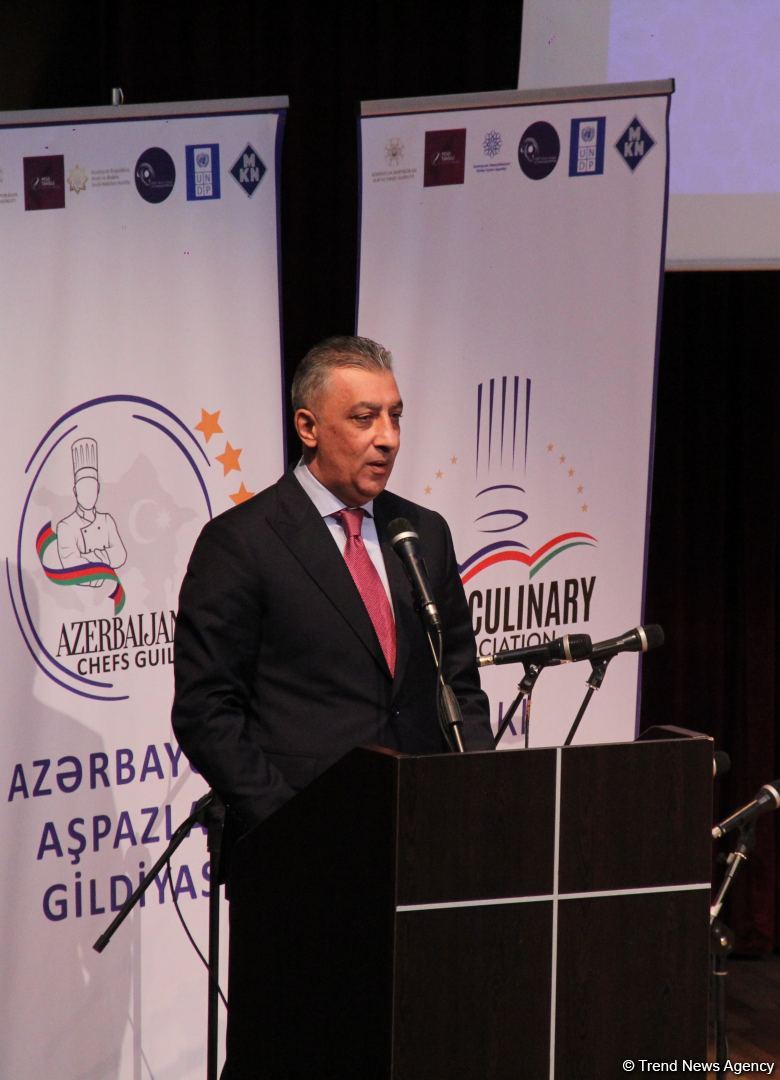 “İllərin sənətkarı” Milli Aşpazlar mükafatına həsr olunmuş “Milli Mətbəxin Muğamı”nın təqdimat mərasimi olub (FOTO)