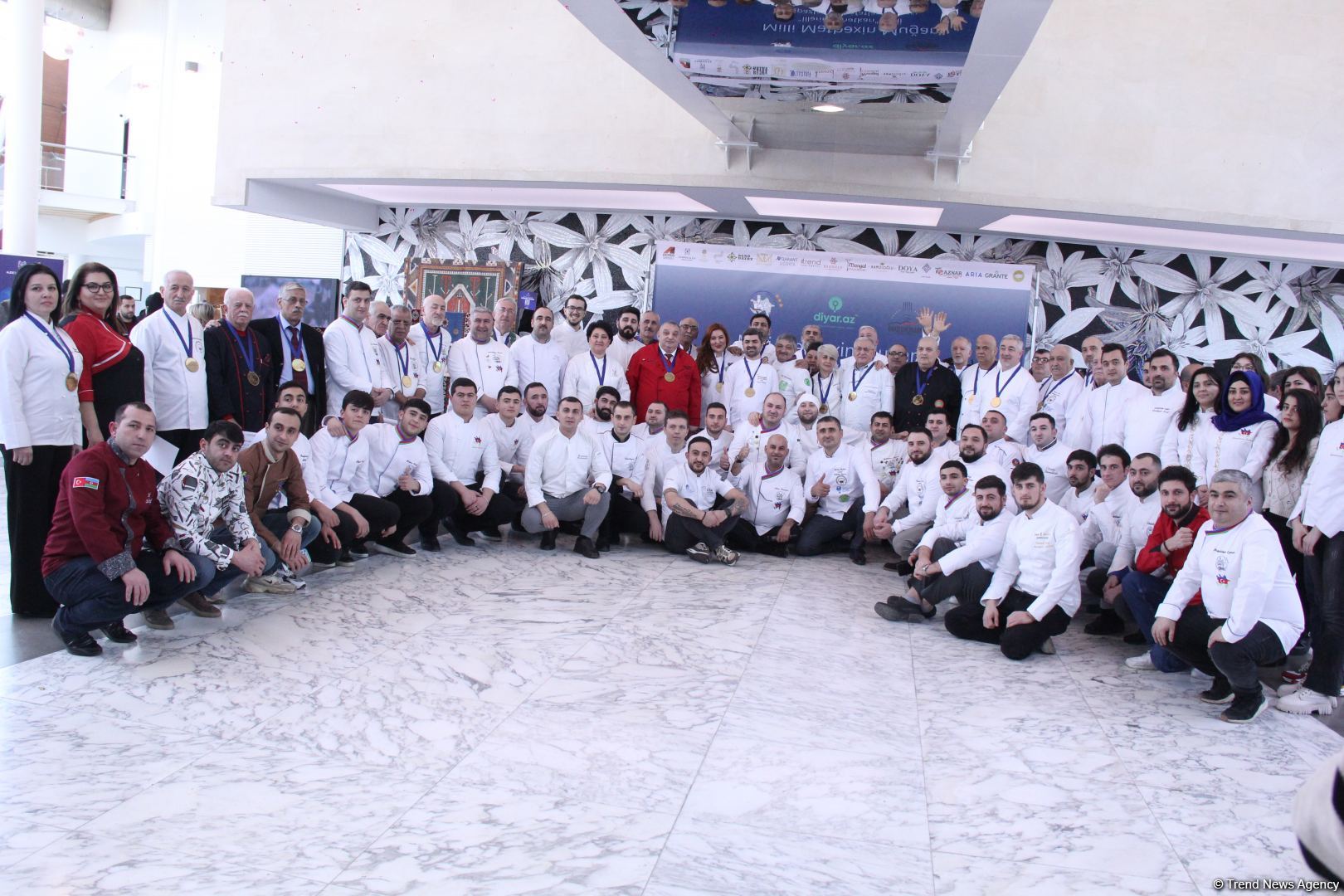 “İllərin sənətkarı” Milli Aşpazlar mükafatına həsr olunmuş “Milli Mətbəxin Muğamı”nın təqdimat mərasimi olub (FOTO)