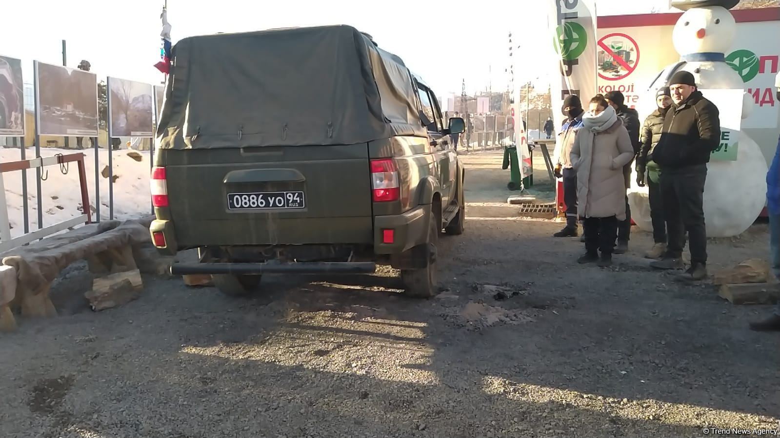 Sülhməramlılara məxsus  avtomobil Laçın yolundan maneəsiz keçid edib (FOTO)