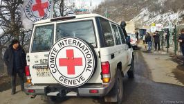 BQXK-ya məxsus 7 avtomobil yenidən Laçın yolundan keçib (FOTO)