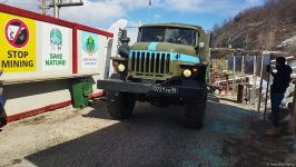 Sülhməramlılara aid 13 avtomobil Laçın yolundan keçib (FOTO)