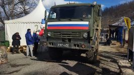 Sülhməramlılara aid 13 avtomobil Laçın yolundan keçib (FOTO)