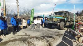 Sülhməramlılara aid 13 avtomobil Laçın yolundan keçib (FOTO)