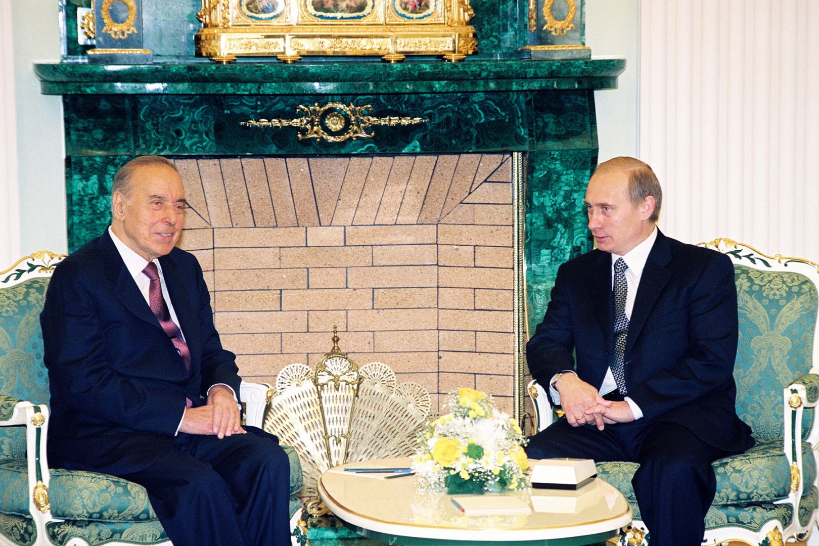 Lider, yaradıcı və strateq - Heydər Əliyev haqqında fikirlər (FOTO)