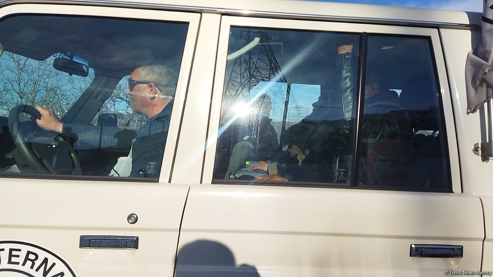 BQXK-ya məxsus 7 avtomobil yenidən Laçın yolundan keçib (FOTO)