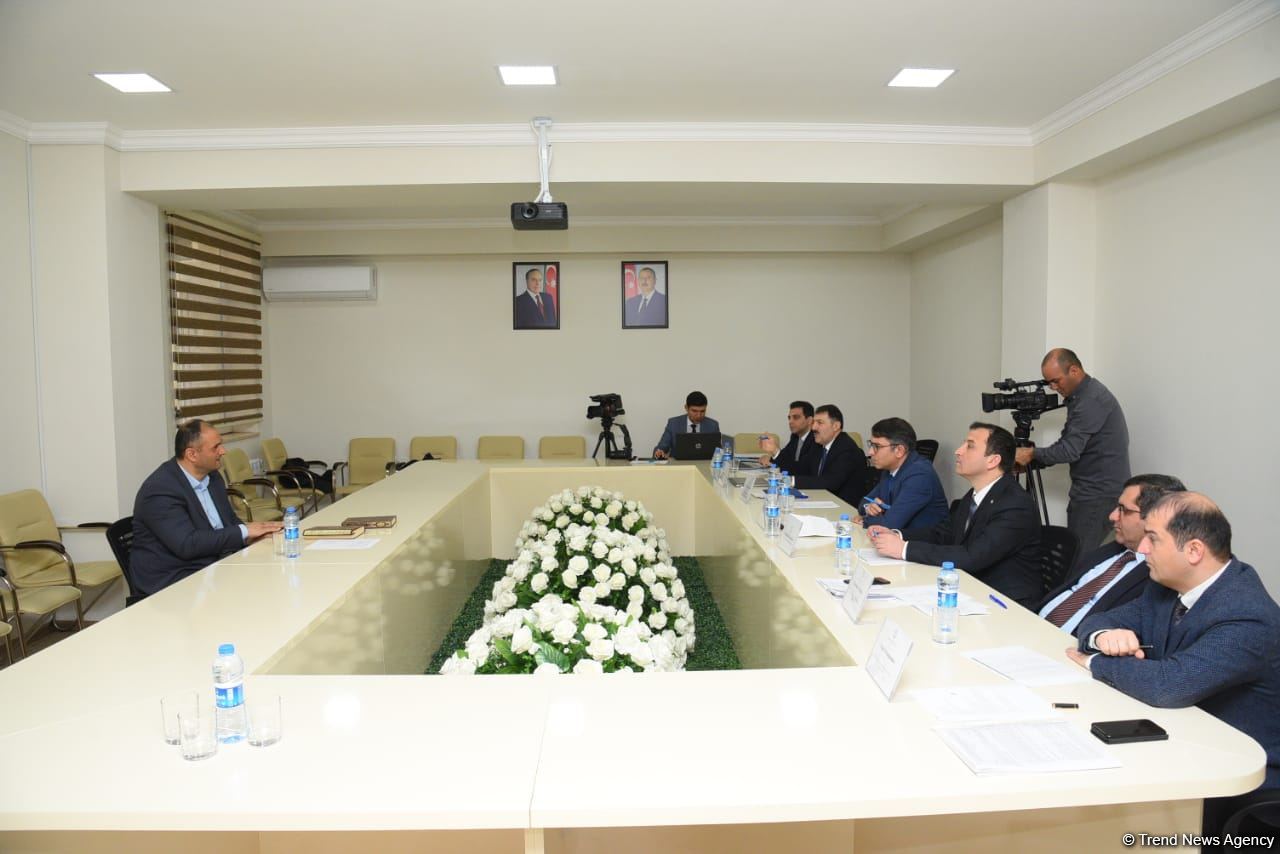 Məscidlərdə imam və imam müavini vəzifələri üzrə müsahibə keçirilir (FOTO)