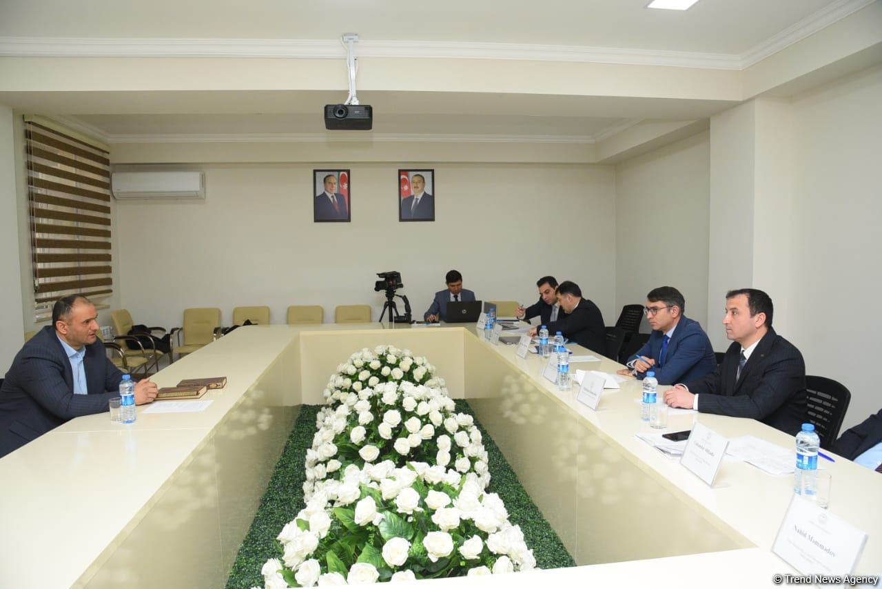 Məscidlərdə imam və imam müavini vəzifələri üzrə müsahibə keçirilir (FOTO)