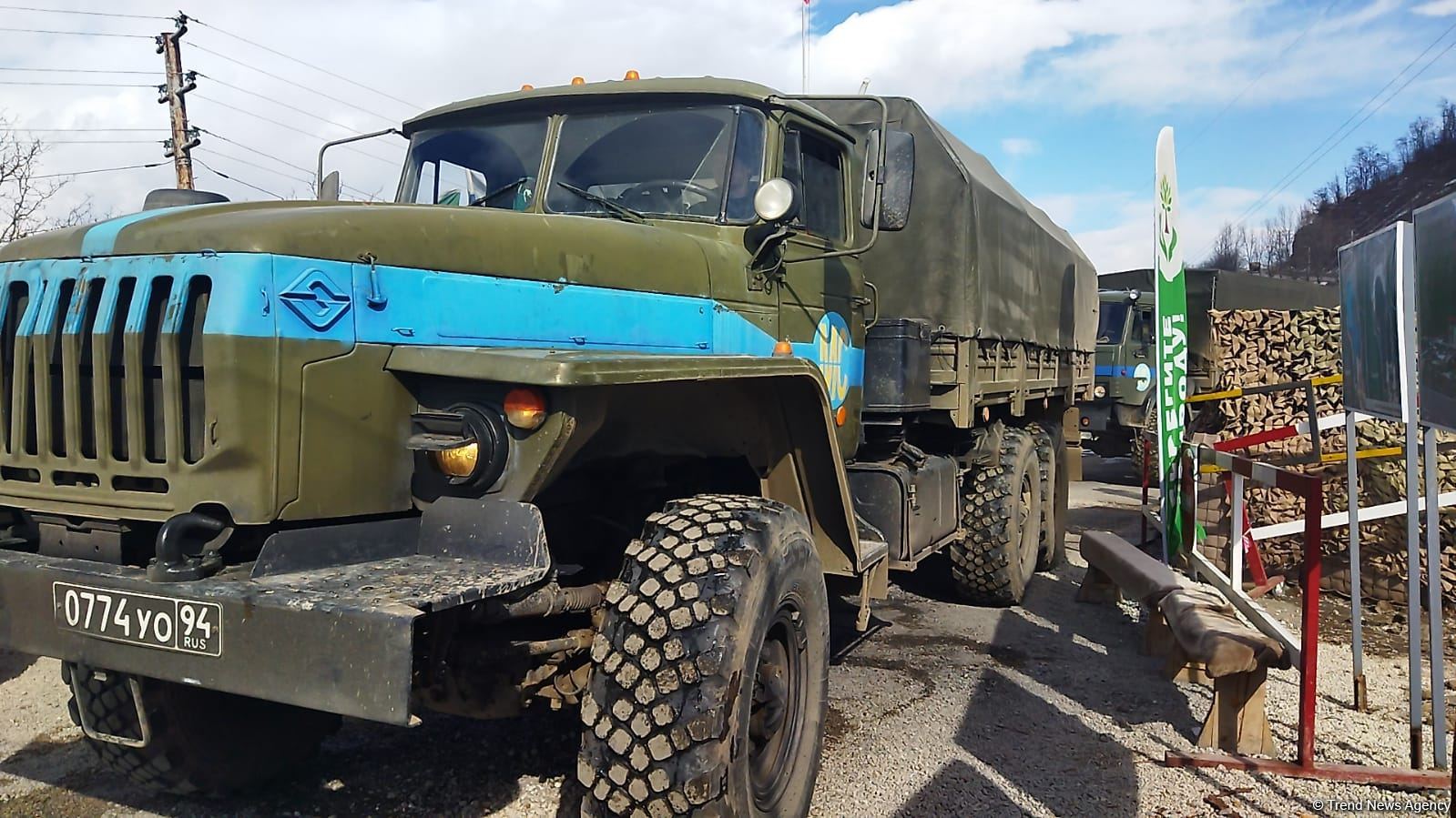 Sülhməramlılara aid 13 avtomobil Laçın yolundan keçib (FOTO)